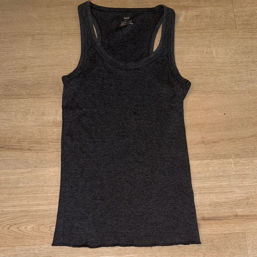 aerie Charcoal Gray Scoop Neck Ribbed Tank Top - Picture 2 of 6
